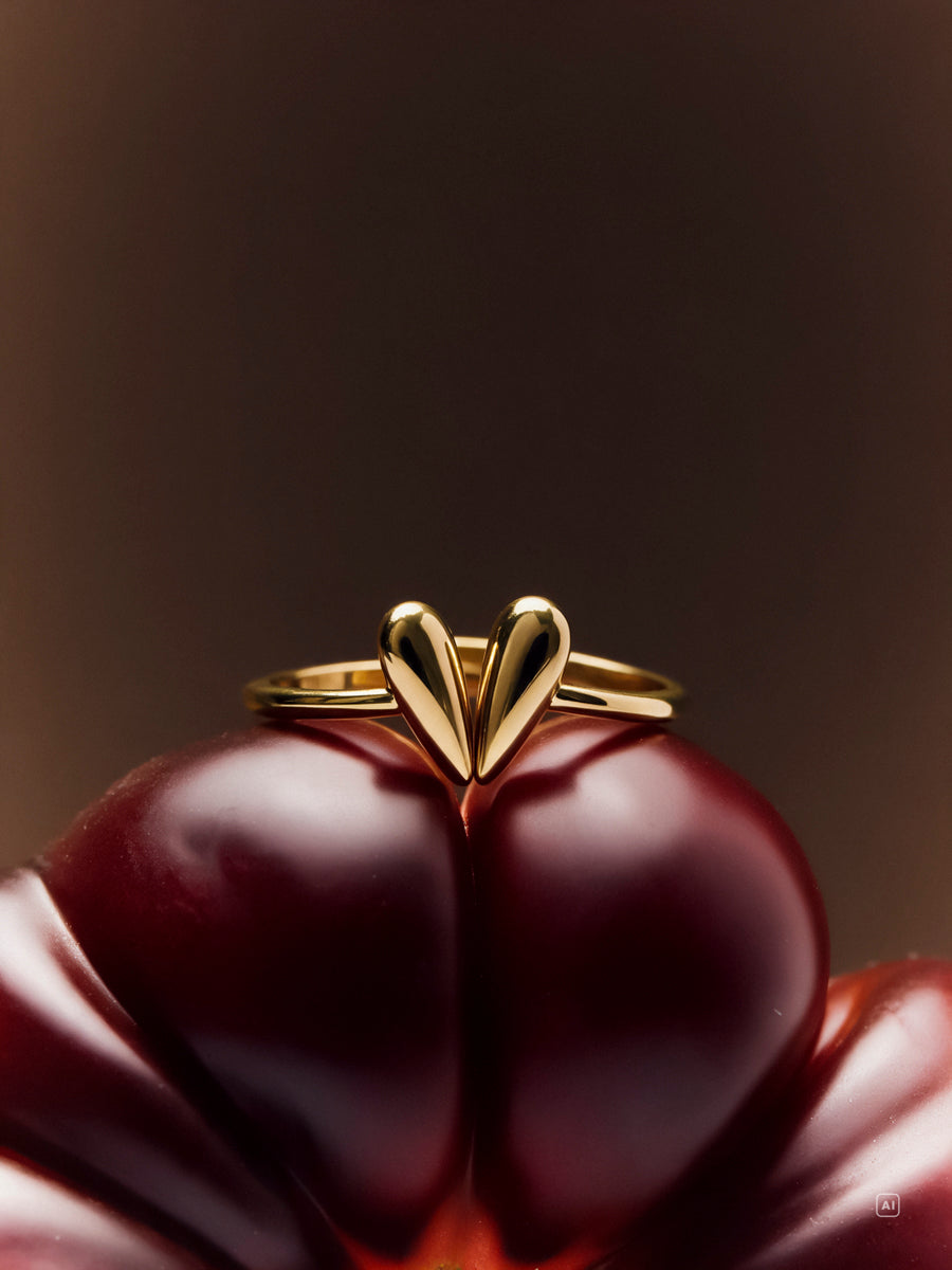Pure Teardrop Ring