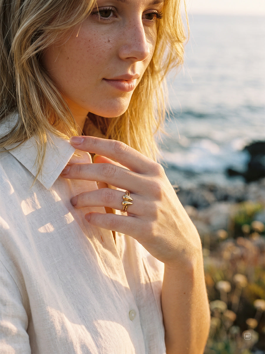 Pure Teardrop Ring