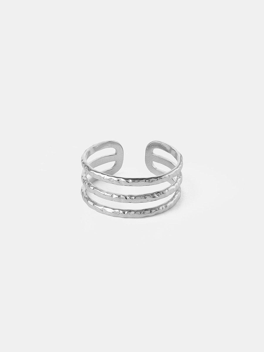 Delicate Trio Ring ICRUSH