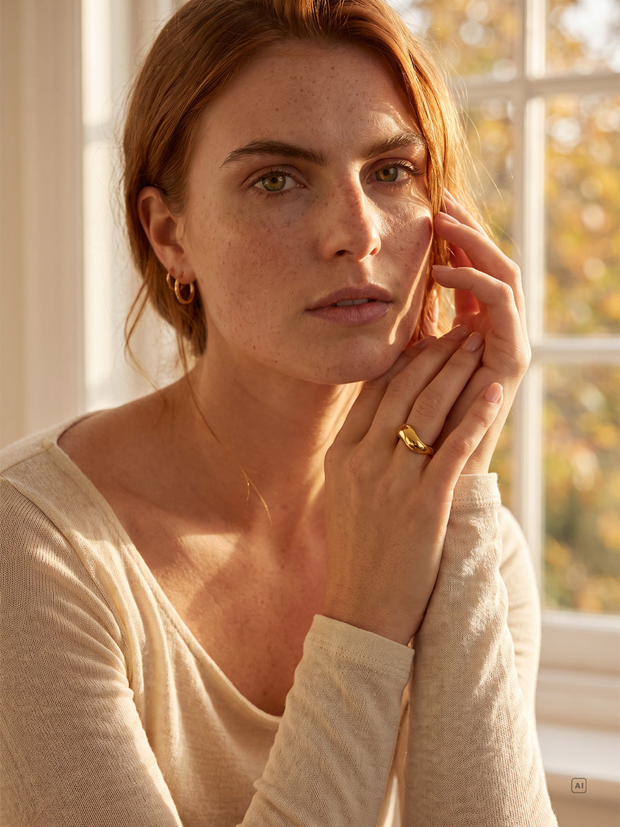 Curved Aesthetic Ring