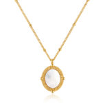 Mother of Pearl Chain Gold