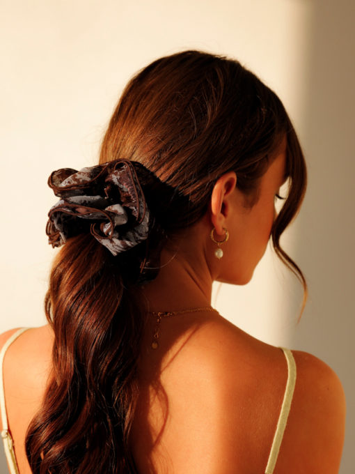 Ribbon Charm Scrunchie ICRUSH Gold/Silver